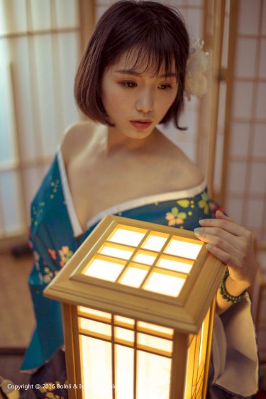 琴浦小姐